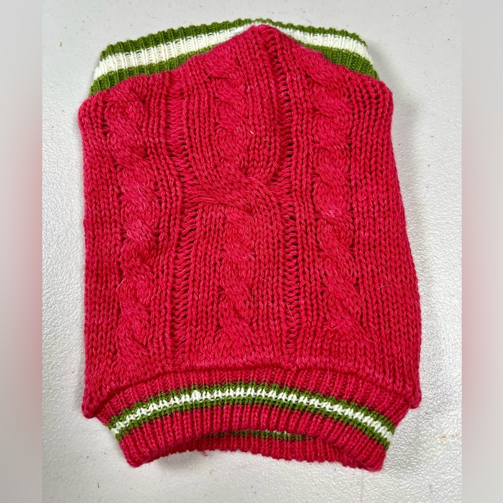 Martha Stewart Pets Fashion Dog Apparel cable Knit. Small